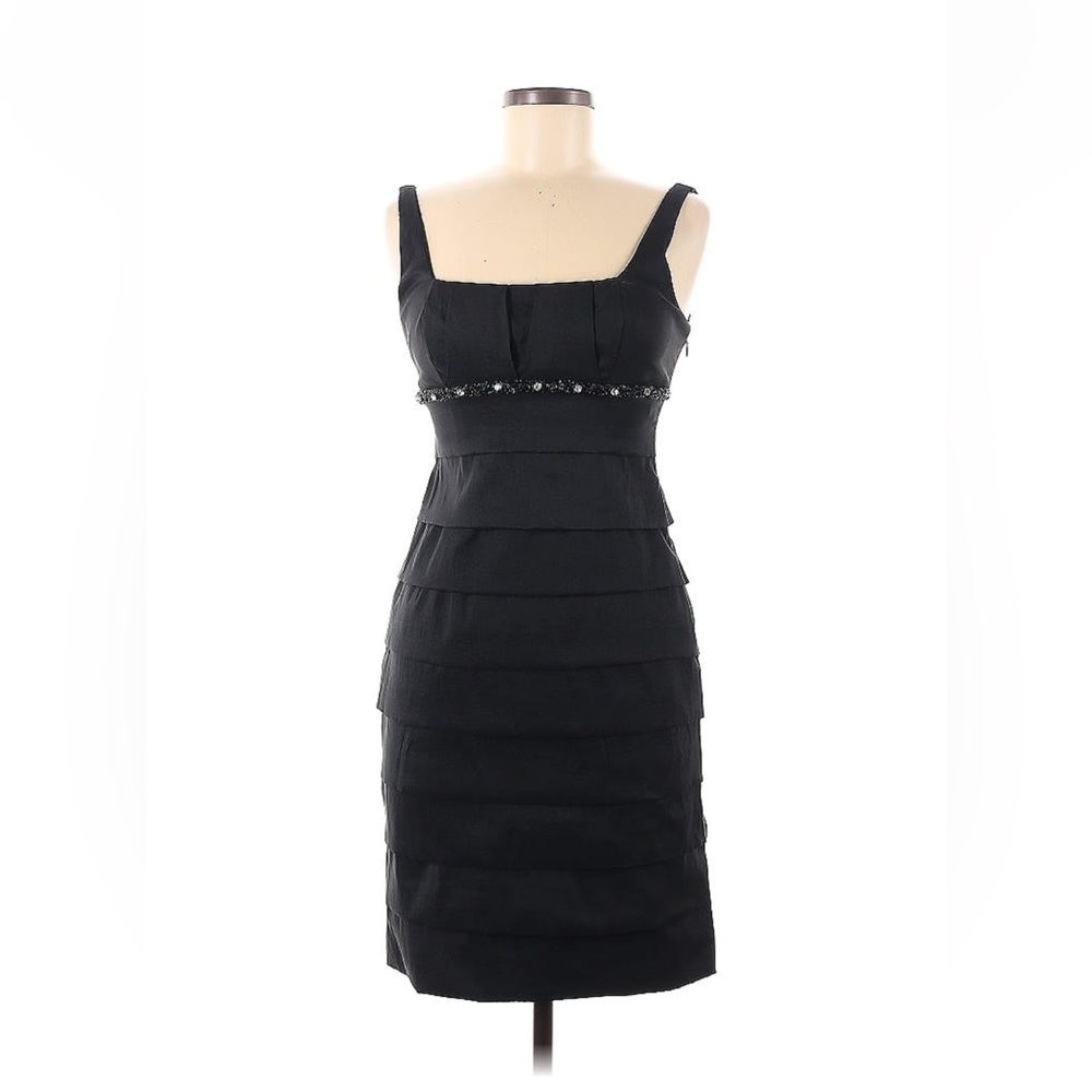 NWT Sleeveless black pleated formal cocktail dress embellished size 6